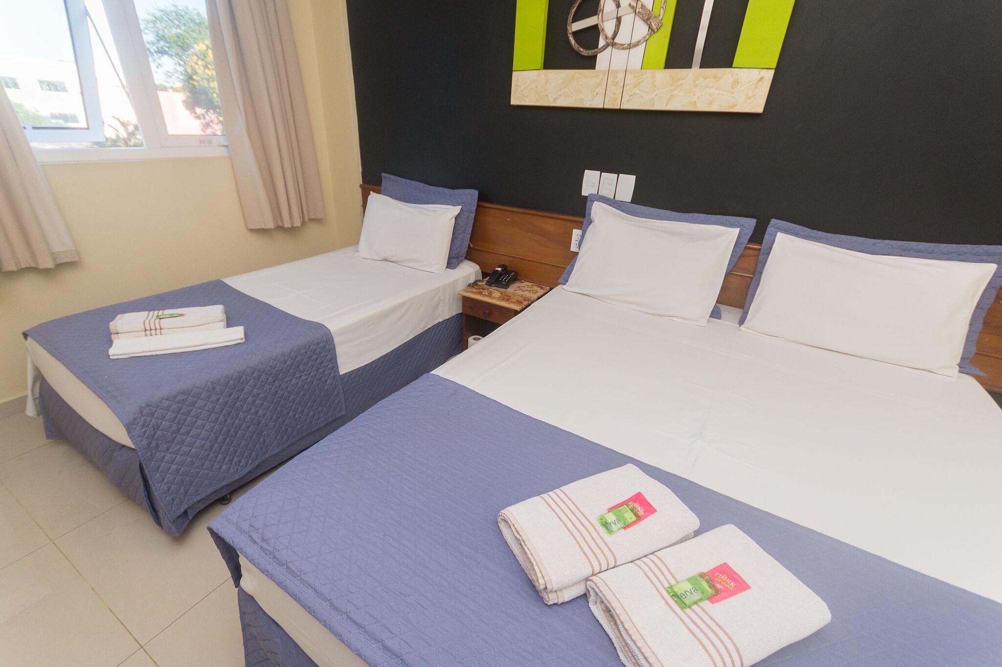 פוז דו איגואסו Hotel Portinari Ponte Da Amizade מראה חיצוני תמונה