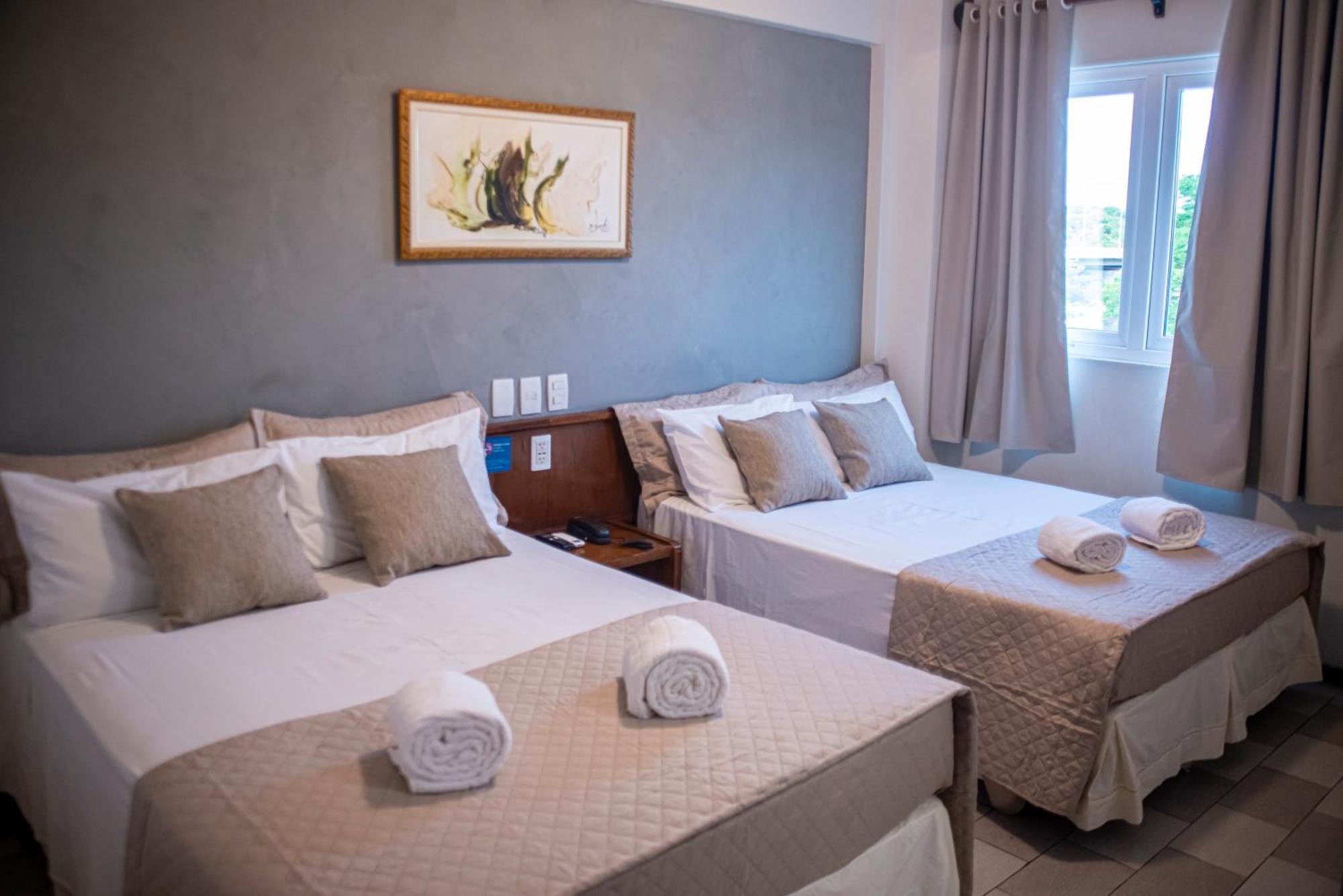 פוז דו איגואסו Hotel Portinari Ponte Da Amizade מראה חיצוני תמונה